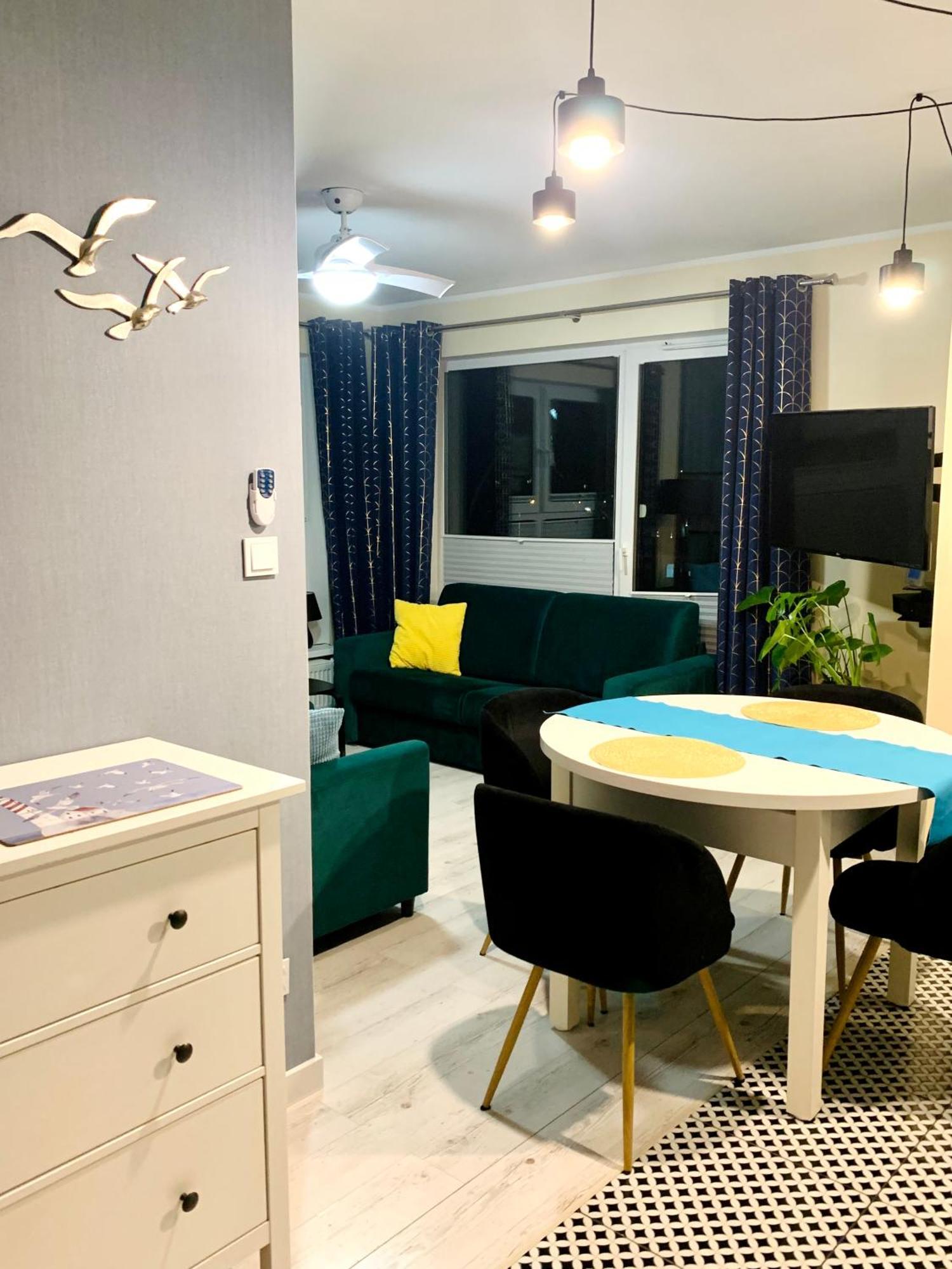 Caloroczny Apartament Perlowa Przystan Kolobrzeg Luaran gambar